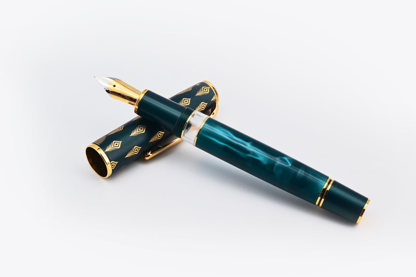 Nebula Royal Peacock Fountain Pen in a Box