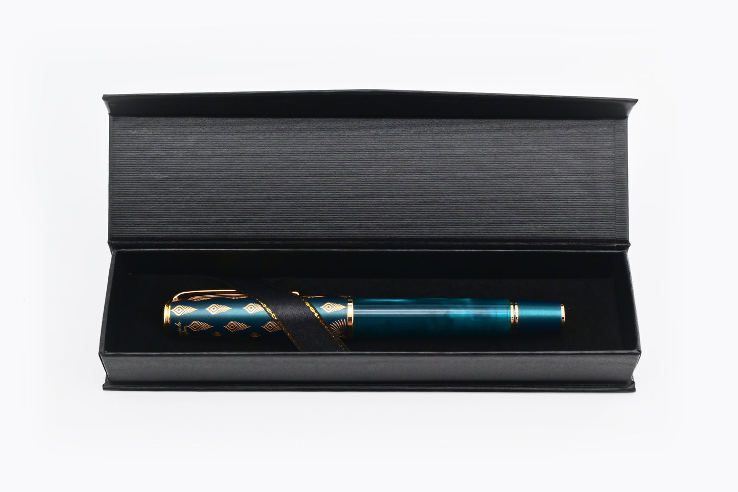 Nebula Royal Peacock Fountain Pen in a Box