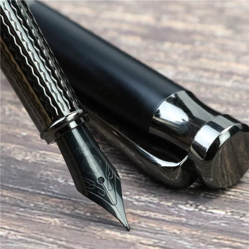 Retro Black Knight Fountain Pen