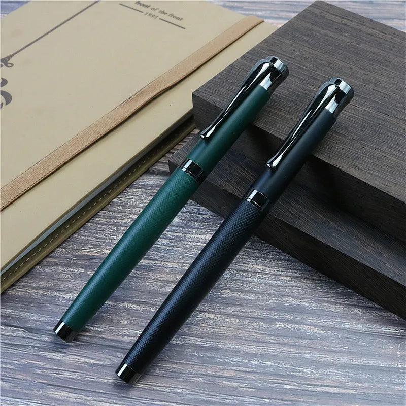 Retro Black Knight Fountain Pen